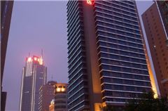 西安市中心附近酒店預(yù)訂指南 網(wǎng)上專(zhuān)享7折優(yōu)惠