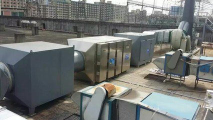 如何選擇優(yōu)質(zhì)UV光解凈化器？以廊坊與青島兆星環(huán)保為例